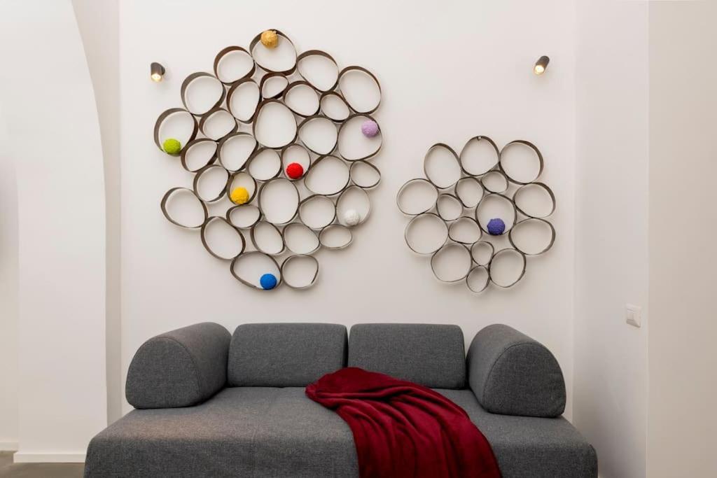New! Design & Modern Apartment Rom